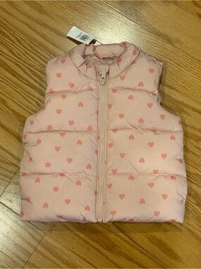Old Navy NEW Light Pink Puffer Vest Heart Pattern Zip Front Baby 12-18 Months